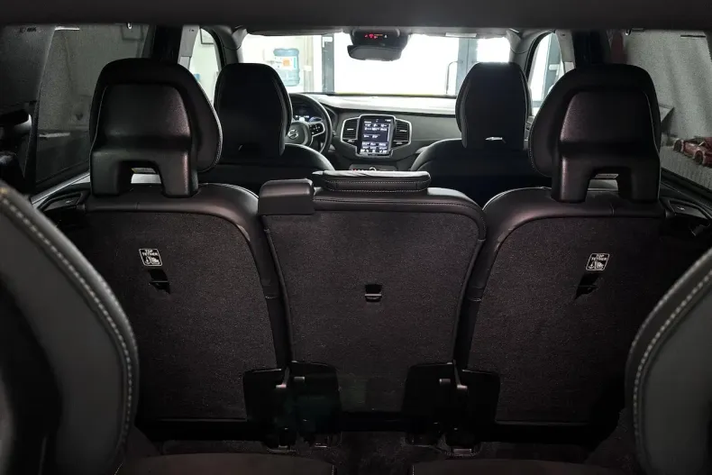 Volvo XC90 din 2022 cu 79.500 km - oferta VOL191713 - foto 28