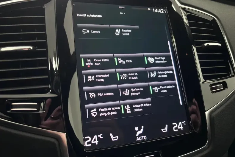 Volvo XC90 din 2022 cu 79.500 km - oferta VOL191713 - foto 34