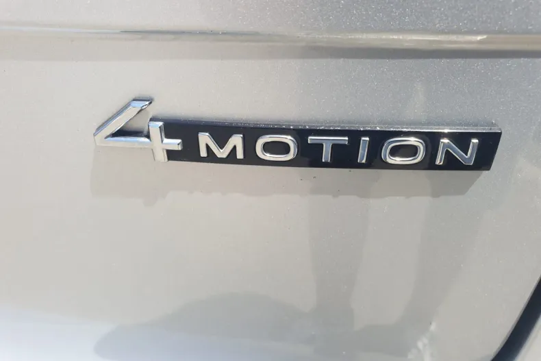 Volkswagen Tiguan din 2021 cu 89.991 km - oferta VOL191716 - foto 9