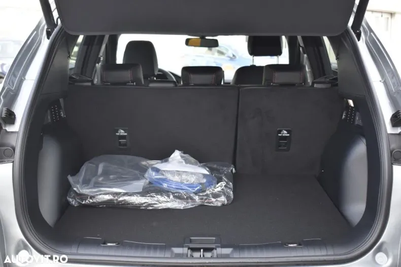 Ford Kuga din 2025 cu 1 km - oferta FOR191717 - foto 11