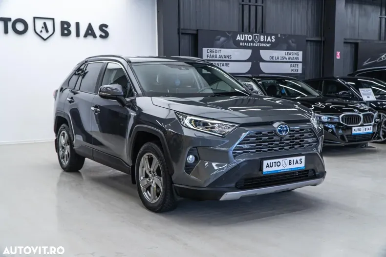 Toyota RAV4 din 2022 cu 139.600 km - oferta TOY191722 - foto 3