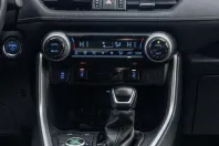 Toyota RAV4 din 2022 cu 139.600 km - oferta TOY191722 - foto 4