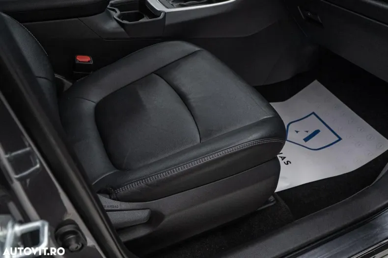 Toyota RAV4 din 2022 cu 139.600 km - oferta TOY191722 - foto 38