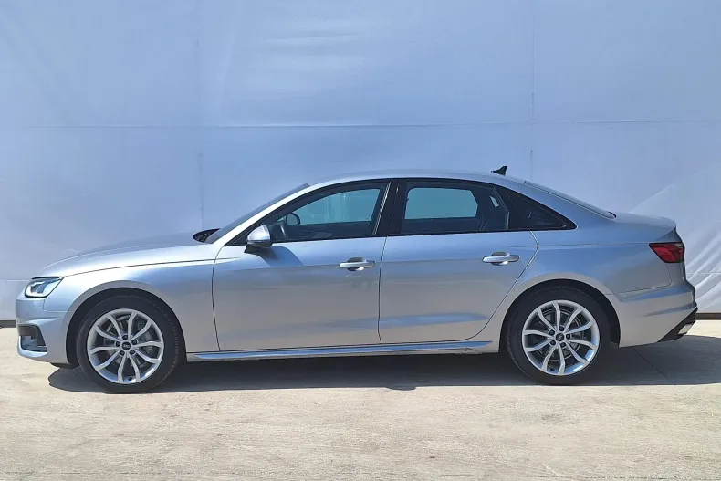 Audi A4 din 2021 cu 38.392 km - oferta AUD191724 - foto 2