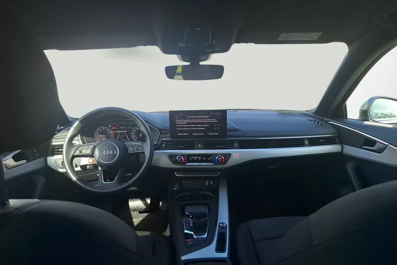 Audi A4 din 2024 cu 30.597 km - oferta AUD191726 - foto 10