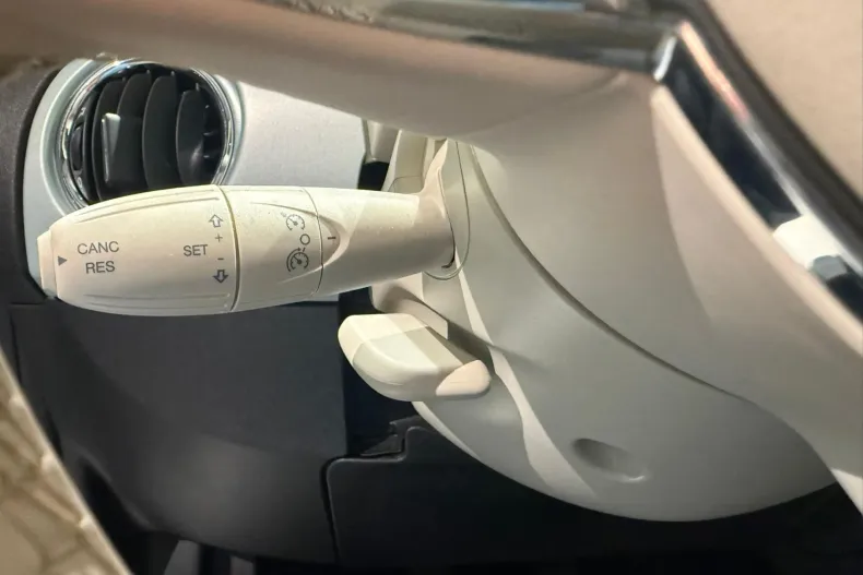 Fiat 500 din 2024 cu 10.600 km - oferta FIA191732 - foto 14