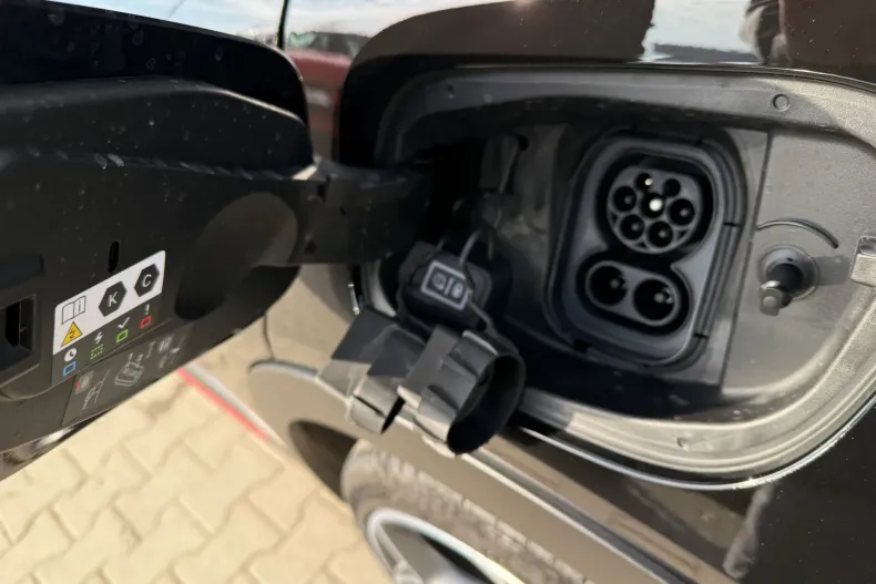 Alfa Romeo Junior din 2026 cu 1 km - oferta ALF191734 - foto 19