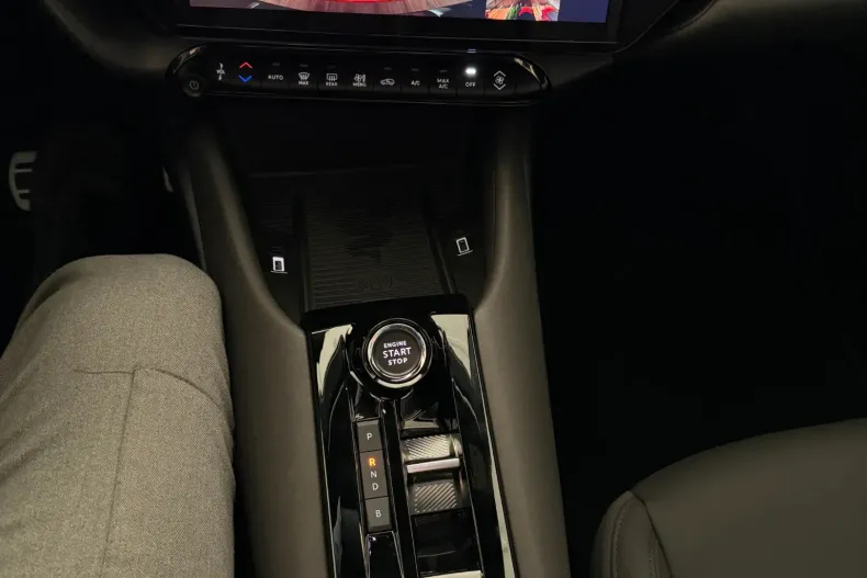 Alfa Romeo Junior din 2026 cu 1 km - oferta ALF191734 - foto 36