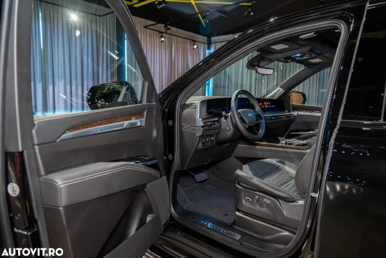 Cadillac Escalade din 2025 cu 15 km - oferta CAD191737 - foto 13