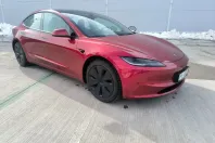 Tesla Model 3 din 2024 cu 16.500 km - oferta TES191743 - foto 1