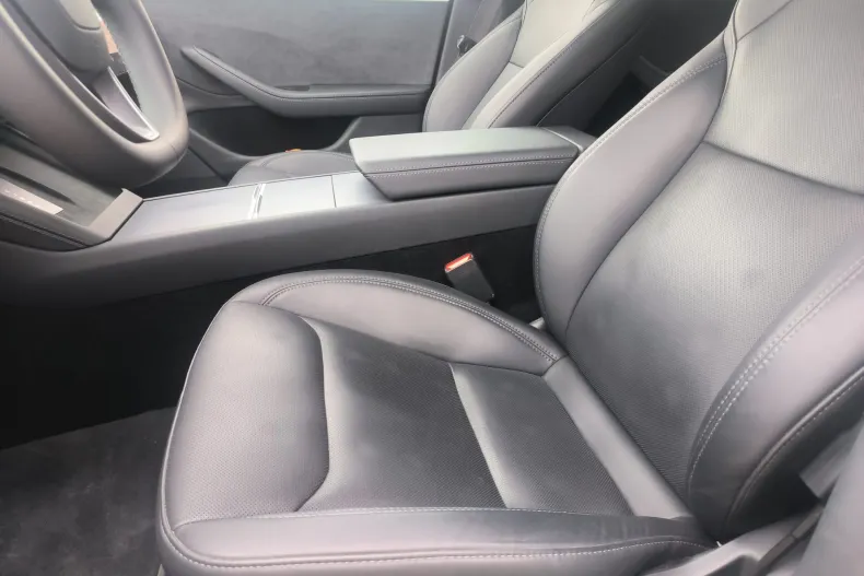 Tesla Model 3 din 2024 cu 16.500 km - oferta TES191743 - foto 13