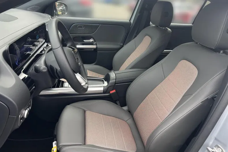 Mercedes-Benz EQA din 2025 cu 1.148 km - oferta MER191752 - foto 13