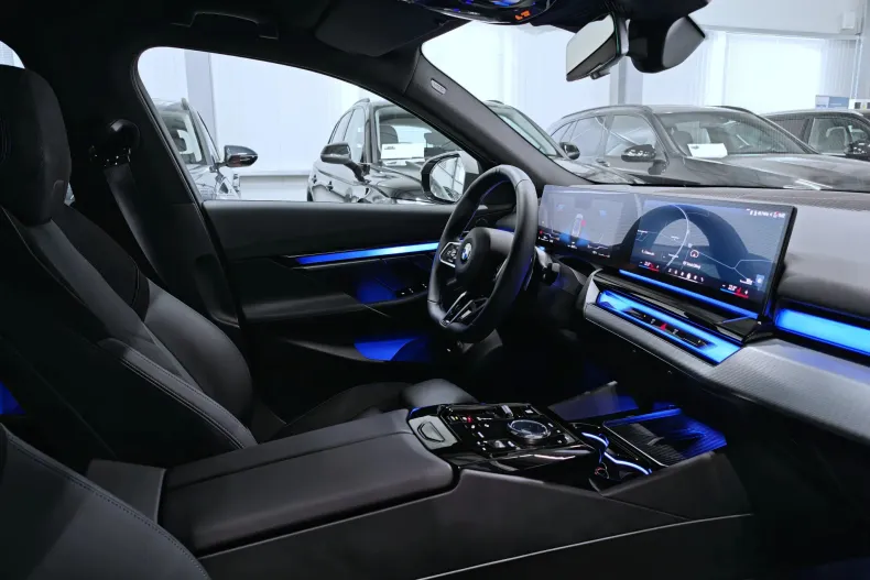 BMW Seria 5 din 2025 cu 5.977 km - oferta BMW191757 - foto 6