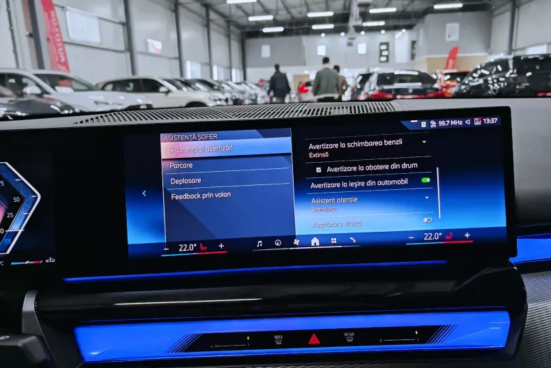 BMW Seria 5 din 2025 cu 5.977 km - oferta BMW191757 - foto 19