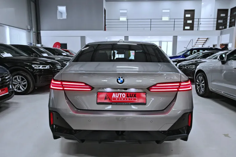 BMW Seria 5 din 2025 cu 5.977 km - oferta BMW191757 - foto 38