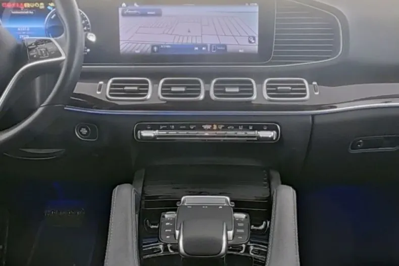 Mercedes-Benz GLE din 2024 cu 29.239 km - oferta MER191785 - foto 5