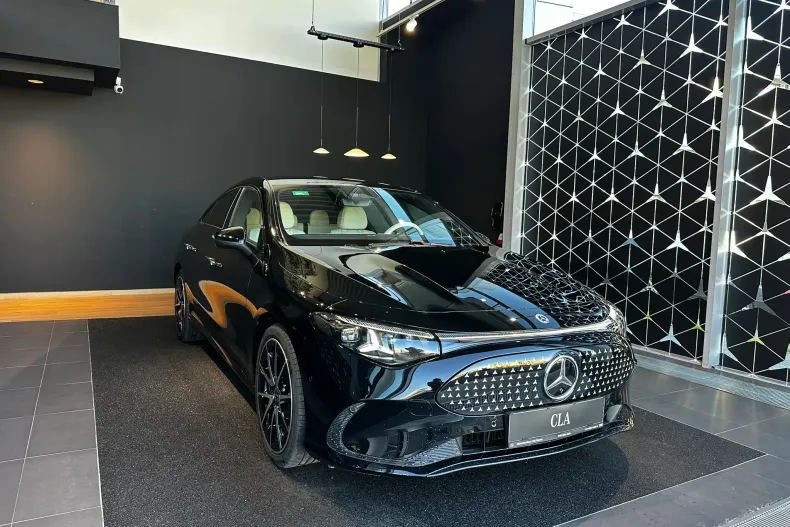 Mercedes-Benz CLA (Clasa CLA) din 2025 cu 15 km - oferta MER191789 - foto 2