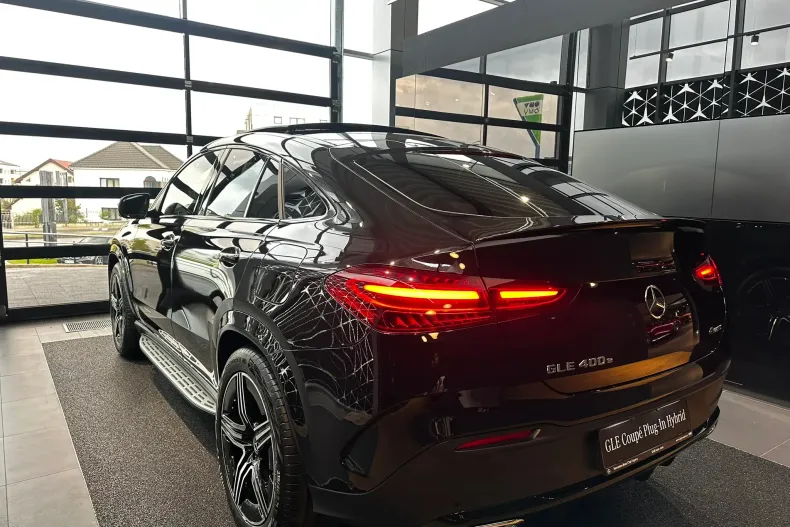 Mercedes-Benz GLE Coupe din 2025 cu 4.500 km - oferta MER191794 - foto 6