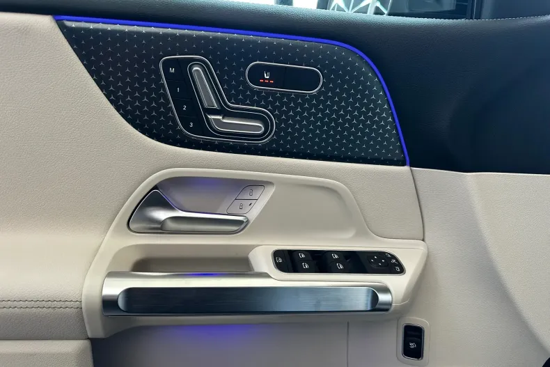 Mercedes-Benz GLB din 2025 cu 19 km - oferta MER191798 - foto 8