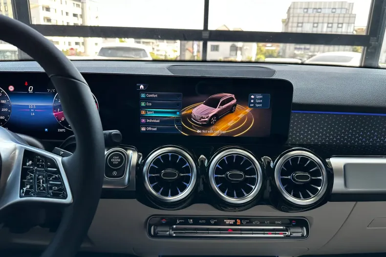 Mercedes-Benz GLB din 2025 cu 19 km - oferta MER191798 - foto 21