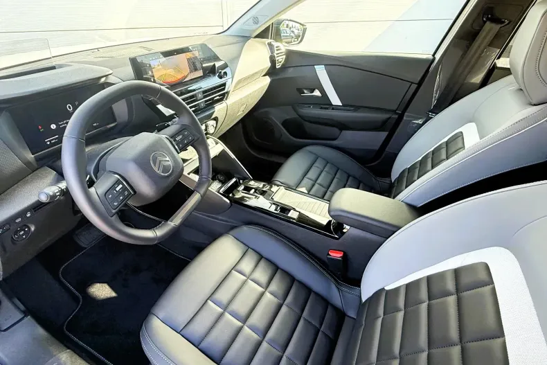 Citroën C4 din 2024 cu 720 km - oferta CIT191808 - foto 8