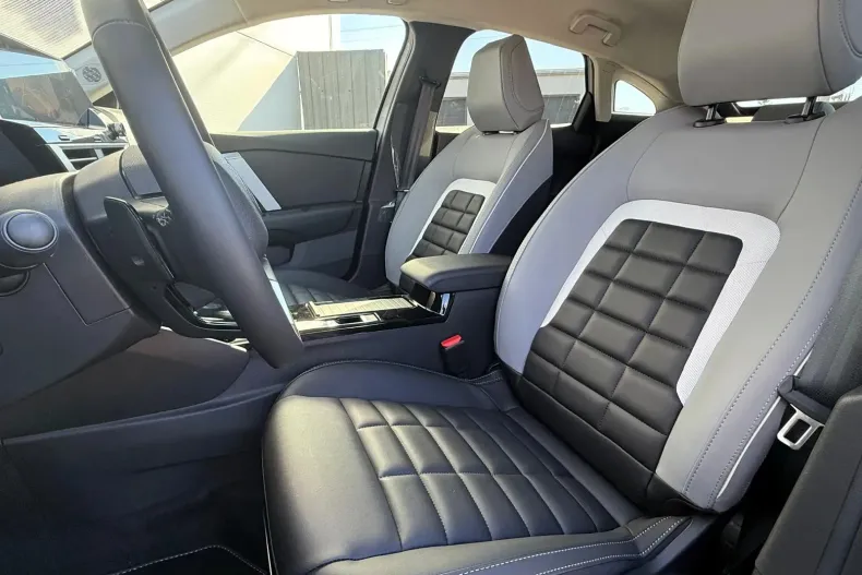 Citroën C4 din 2024 cu 720 km - oferta CIT191808 - foto 9