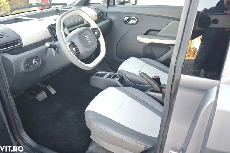 LINKTOUR Alumi Plus din 2025 cu 5 km - oferta LIN191811 - foto 23