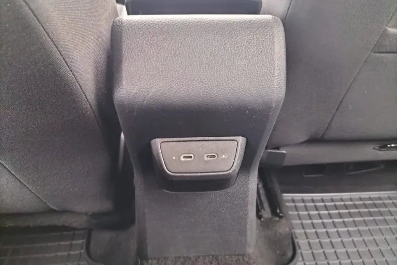 Volkswagen Taigo din 2024 cu 70.681 km - oferta VOL191814 - foto 9