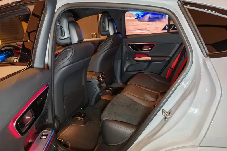 Mercedes-Benz GLC Coupe din 2025 cu 1 km - oferta MER191817 - foto 21