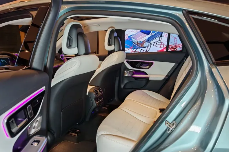 Mercedes-Benz GLC Coupe din 2025 cu 3.500 km - oferta MER191819 - foto 16