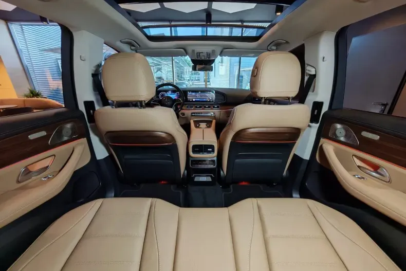 Mercedes-Benz GLE din 2025 cu 3.500 km - oferta MER191823 - foto 4