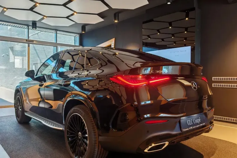 Mercedes-Benz GLC Coupe din 2025 cu 5 km - oferta MER191825 - foto 11