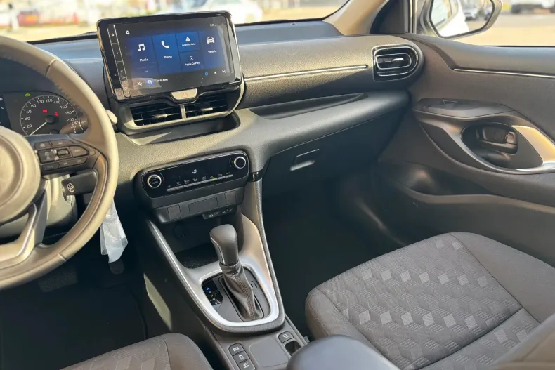 Toyota Yaris din 2025 cu 5 km - oferta TOY191830 - foto 14