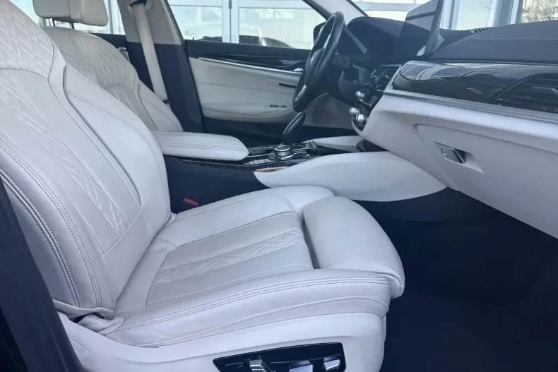 BMW Seria 5 din 2022 cu 95.582 km - oferta BMW191832 - foto 26