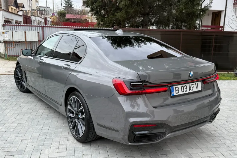 BMW Seria 7 din 2021 cu 45.509 km - oferta BMW191834 - foto 2