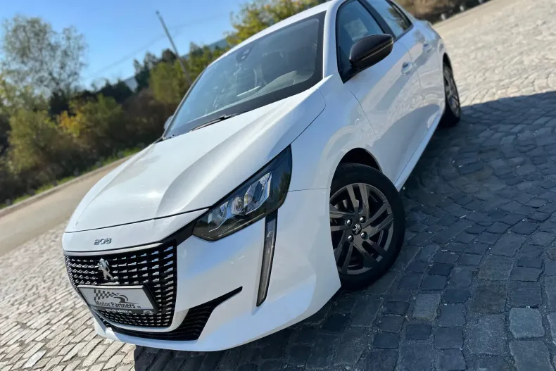 Peugeot 208 din 2022 cu 110.000 km - oferta PEU191837 - foto 11