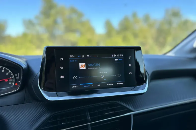 Peugeot 208 din 2022 cu 110.000 km - oferta PEU191837 - foto 15