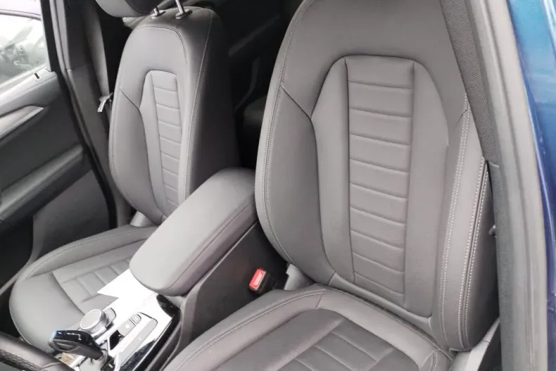 BMW iX3 (Seria i) din 2022 cu 16.000 km - oferta BMW191838 - foto 6