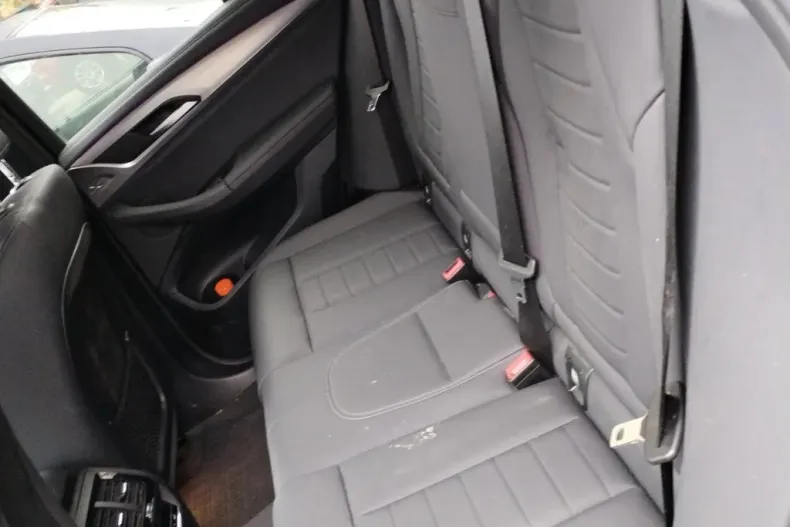 BMW iX3 (Seria i) din 2022 cu 16.000 km - oferta BMW191838 - foto 7