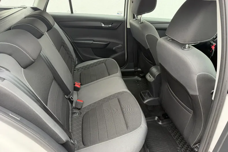 Skoda Fabia din 2022 cu 51.900 km - oferta SKO191848 - foto 6