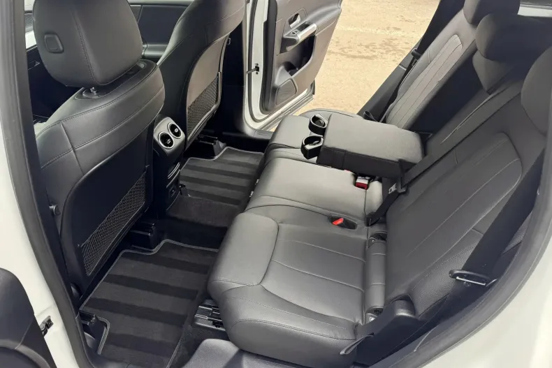 Mercedes-Benz GLB din 2022 cu 169.000 km - oferta MER191866 - foto 23