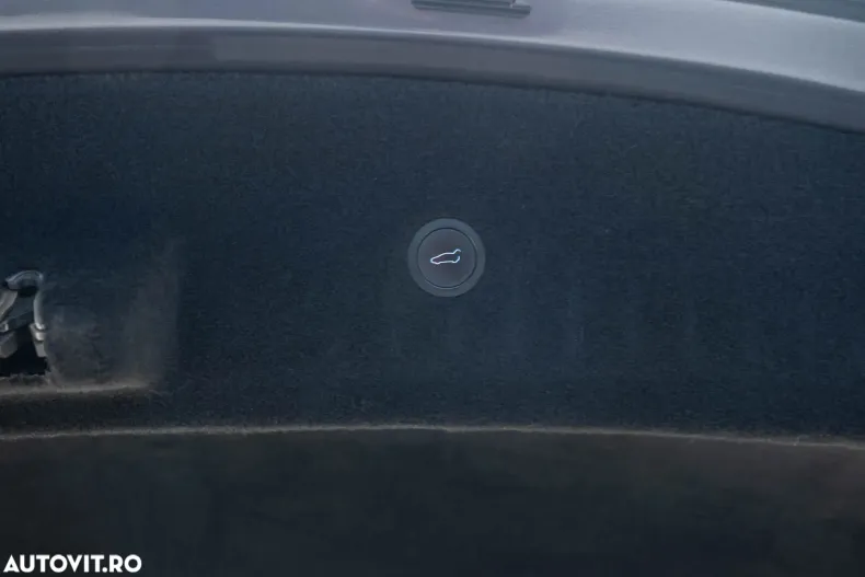 Tesla Model S din 2022 cu 45.300 km - oferta TES191867 - foto 35