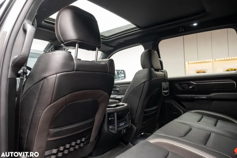Dodge RAM din 2024 cu 3.300 km - oferta DOD191868 - foto 25