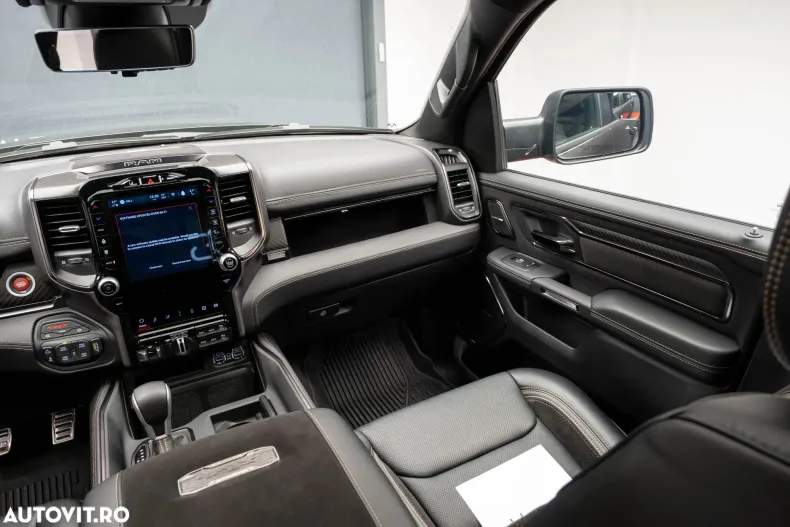 Dodge RAM din 2024 cu 3.300 km - oferta DOD191868 - foto 31