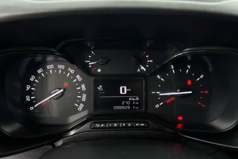 Toyota Proace din 2021 cu 88.828 km - oferta TOY191869 - foto 6