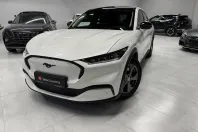 Ford Mustang Mach-E din 2023 cu 33.700 km - oferta FOR191872 - foto 1