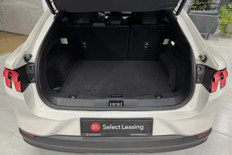 Ford Mustang Mach-E din 2023 cu 33.700 km - oferta FOR191872 - foto 8