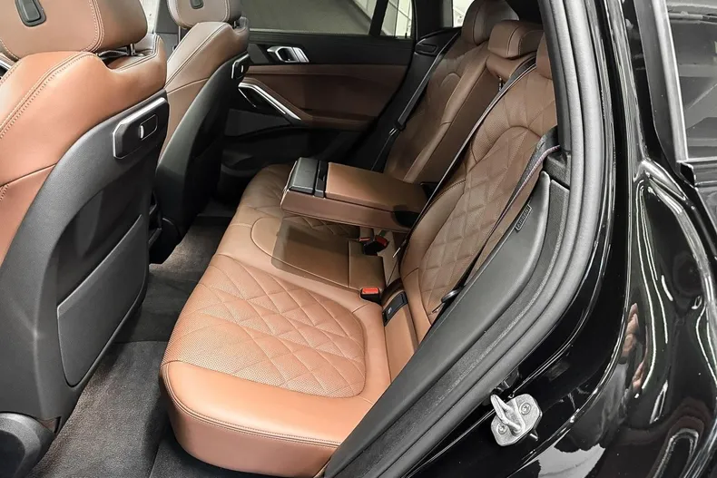 BMW X6 (Seria X) din 2025 cu 7.300 km - oferta BMW191878 - foto 22