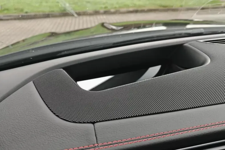 Mercedes-Benz GLE 53 AMG (Clasa GLE) din 2026 cu 50 km - oferta MER191880 - foto 12