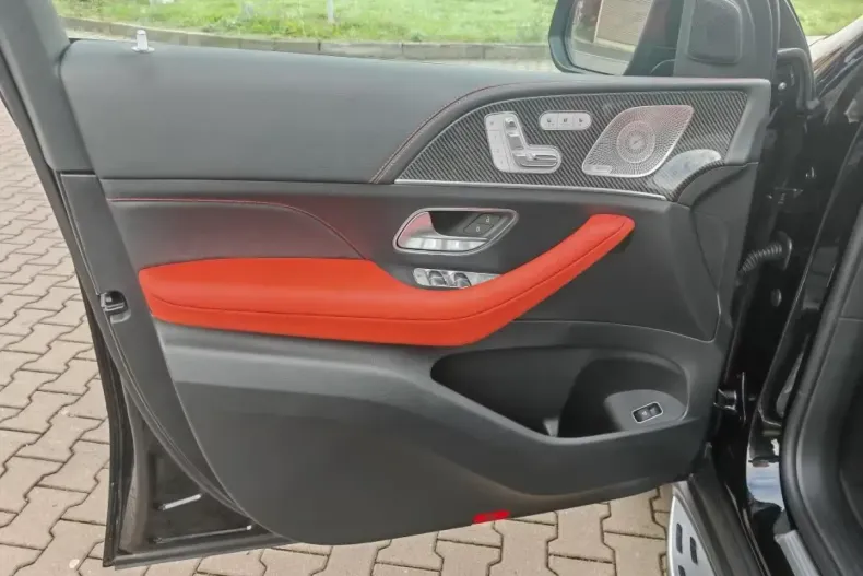 Mercedes-Benz GLE 53 AMG (Clasa GLE) din 2026 cu 50 km - oferta MER191880 - foto 17